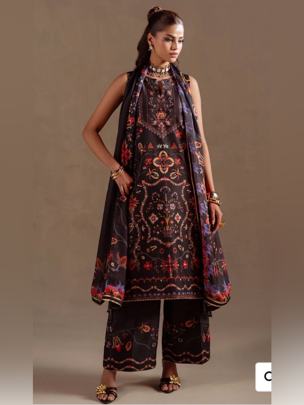 *WITH LONG SLEEVES* Saira Rizwan silk outfit